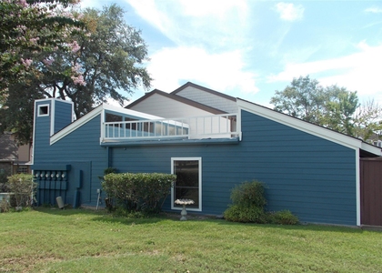 2001 Lakewood Court - Photo 1