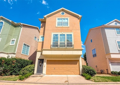 3302 Clearview Circle - Photo 1
