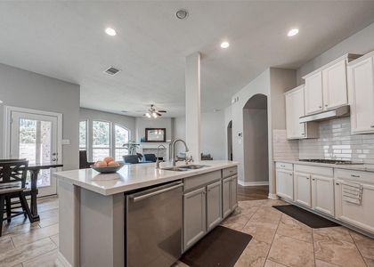 28314 Calaveras Lake Drive - Photo 1