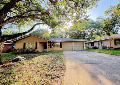 1716 Edna Avenue - Photo 1