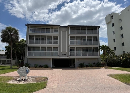1477 Park Beach Circle - Photo 1
