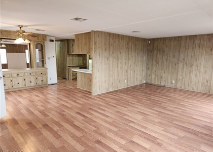 1111 W Hardy Lane - Photo 1