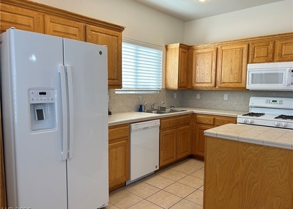 4020 Clove Hitch Street - Photo 1