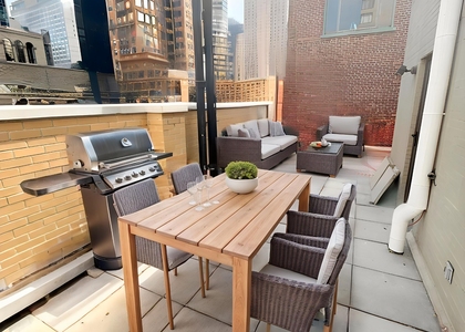 200 West 58th Street - Photo 1