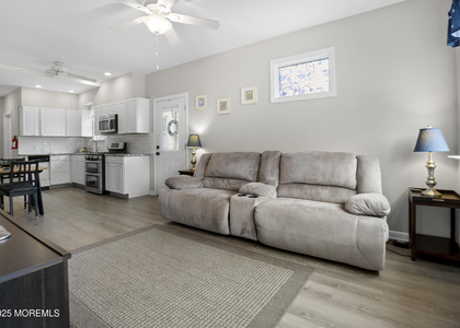 488 2nd Avenue - Photo 1