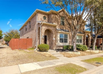 5928 Round Up Lane - Photo 1