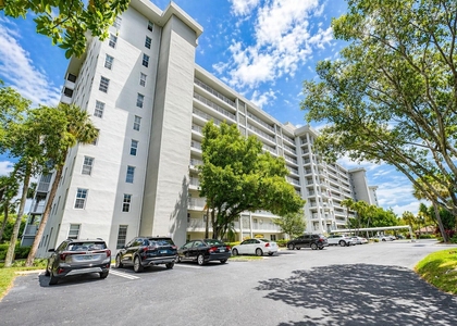 4015 W Palm Aire Drive - Photo 1