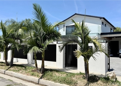 16015 Acre St - Photo 1