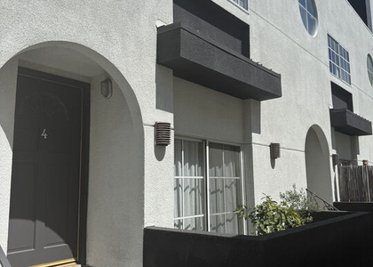 108 N Orlando Ave. - Photo 1