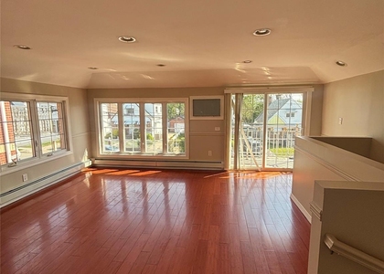 12032 201st Street - Photo 1