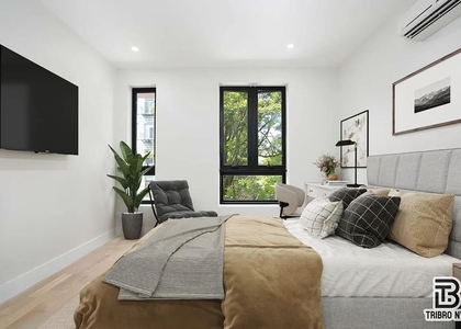 76 Bartlett Street - Photo 1
