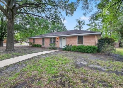 5422 Spellman Road - Photo 1