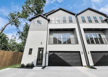2424 Harrington Street - Photo 1