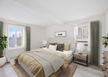 Avenue C - Photo 1