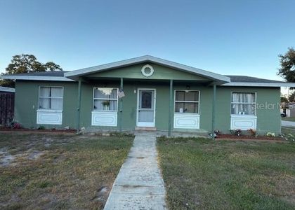 4409 W Varn Avenue - Photo 1