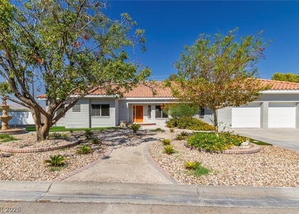 60 E Levi Avenue - Photo 1
