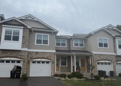 221 Brighton Avenue - Photo 1