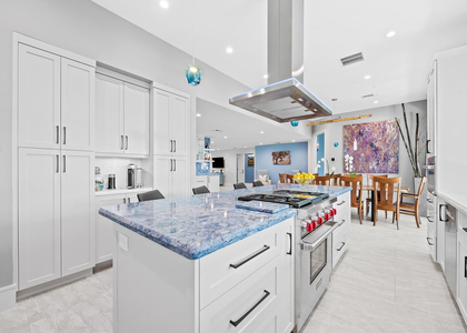 2754 Ne 31st Court - Photo 1