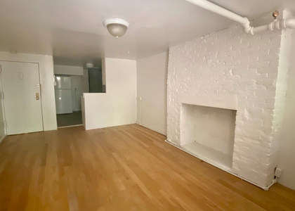 Copy of 424 East 11th Street,  - Photo 1