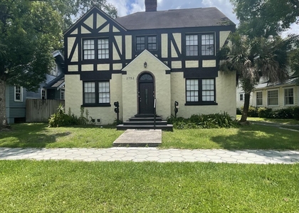 2752 Herschel Street - Photo 1