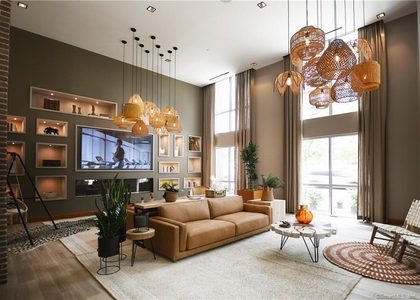 2 Harbor Point Road - Photo 1