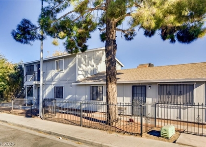 24 Rose Circle - Photo 1