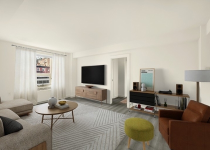 1st Avenue - Photo 1