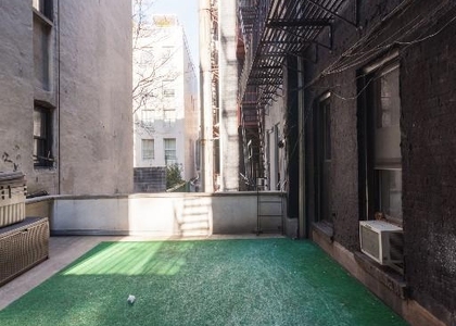40 Avenue B Apartment 2W - Photo 1