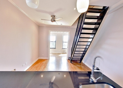 60 Avenue  - Photo 1