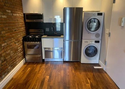 521 East 5th Street  - Photo 1