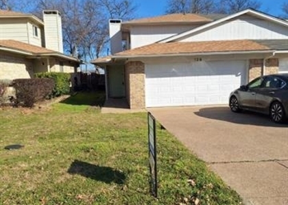 129 Allencrest Drive - Photo 1
