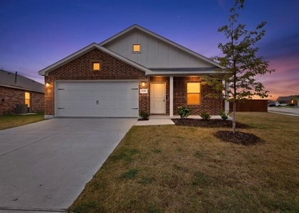 1430 Everett Gardens Way - Photo 1
