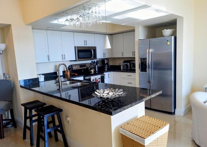 100 N Federal Highway - Photo 1