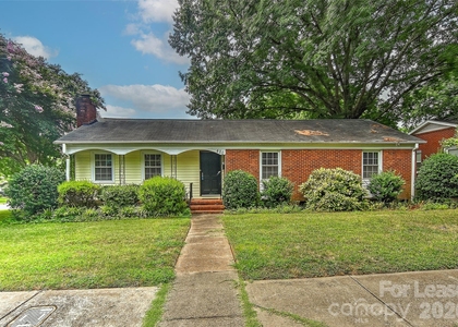 420 Seneca Place - Photo 1