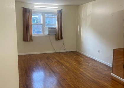 254 College Drive - Photo 1
