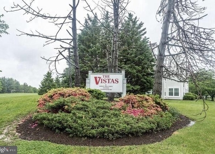 15615 Easthaven Court - Photo 1