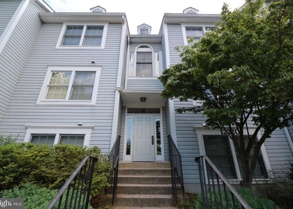 12220 Eagles Nest Court - Photo 1