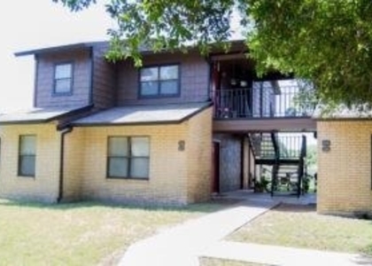 1320 Wilson St - Photo 1