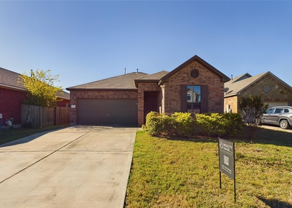 12013 Oaklynn Ct - Photo 1