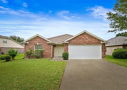 7331 Wimberly Oaks Lane - Photo 1