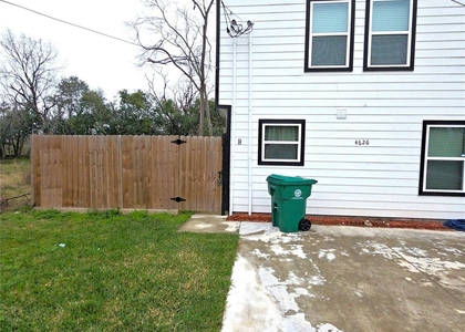4626 Shreveport Boulevard - Photo 1