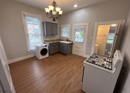 2119 Hardy Street - Photo 1