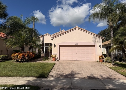 633 Nw Whitfield Way - Photo 1