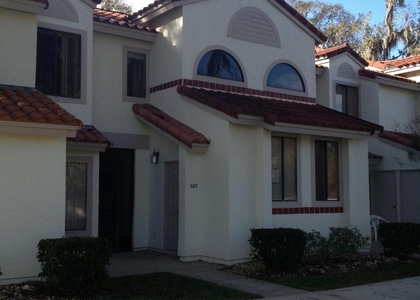 1099 Country Club Drive - Photo 1