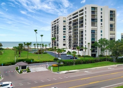 1460 Gulf Boulevard - Photo 1