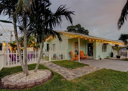 1907 2nd Street - Photo 1