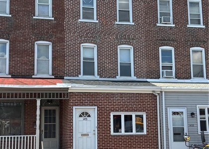1455 Tilghman Street - Photo 1