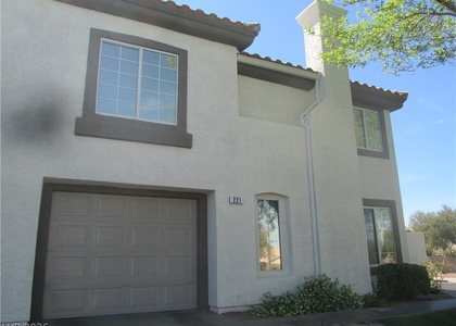 221 Luninborg Street - Photo 1