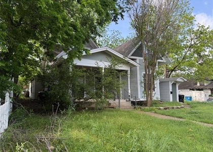 224 W Hull Street - Photo 1