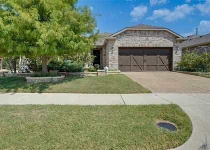 405 Club House Drive - Photo 1